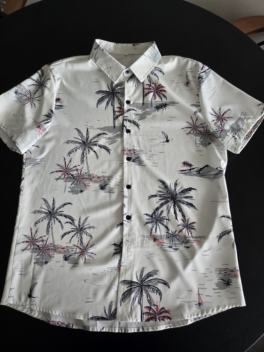 Men's Size Large Short Sleeve Resort Shirt Tropical Palm Trees White Pink